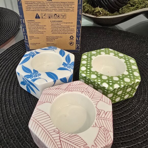 PartyLite Ceramic Hexagon Tealight Trio - New in Box - Picture 2 of 2